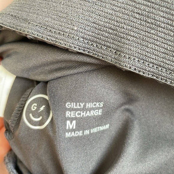 (MAJOR SALE) Hollister Gilly Hicks Active Recharge Plunge Tank - Picture 5 of 6